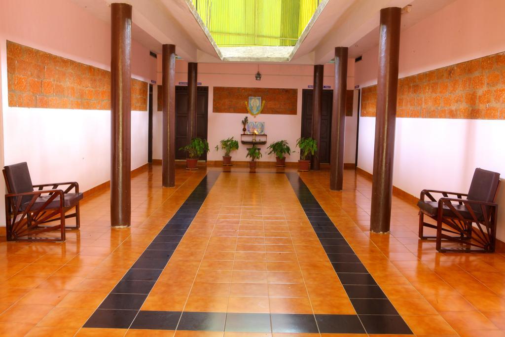 מלון קוטאיאם Athreya Ayureveda Centre מראה חיצוני תמונה