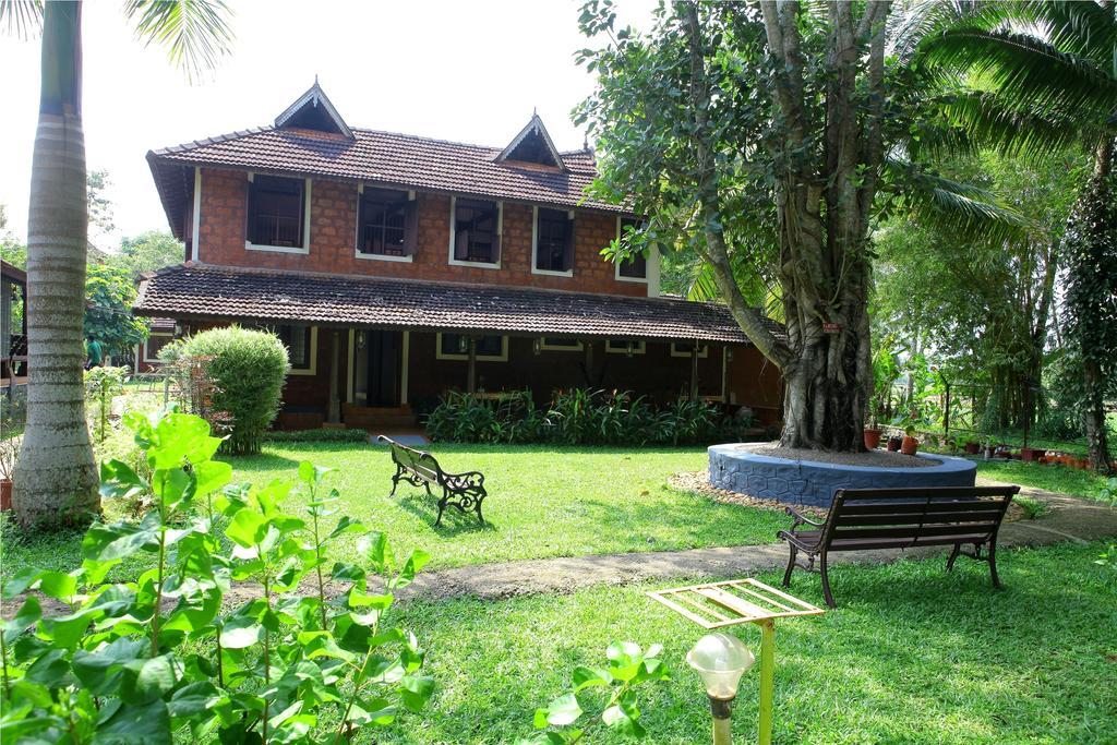 מלון קוטאיאם Athreya Ayureveda Centre מראה חיצוני תמונה